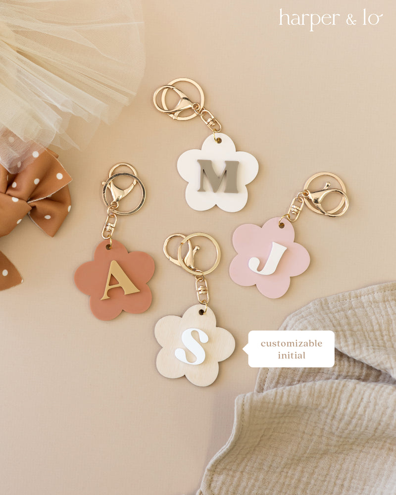 Custom Initial Letter Daisy Keychain