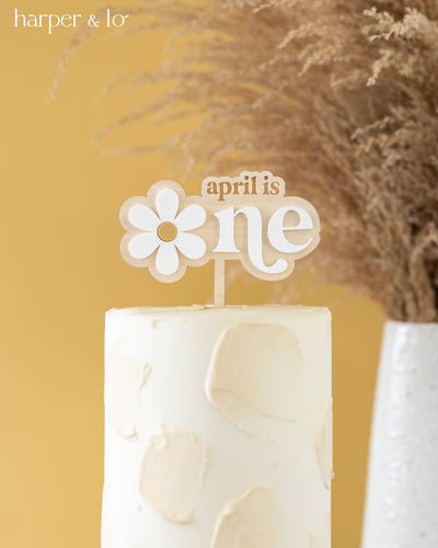 Cake Topper | Daisy | Custom Name