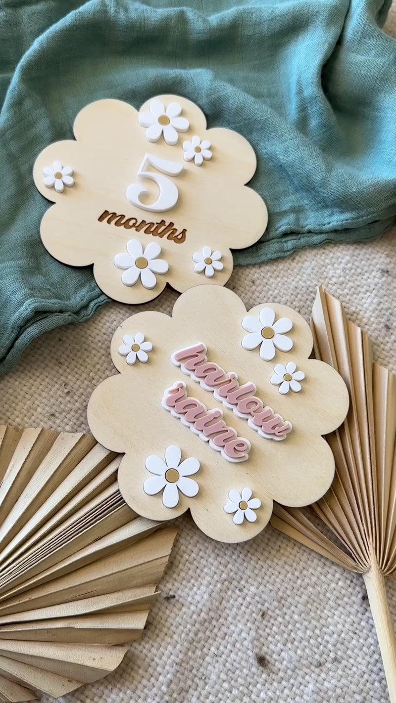 3D Boho Daisy | Interchangeable Milestone Cards