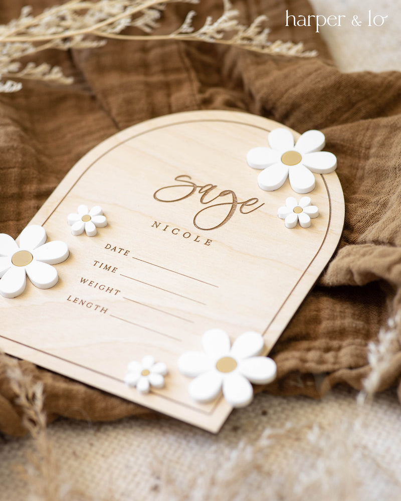 Birth Announcement | Fillable Stats Sign | Daisy Flower Accent